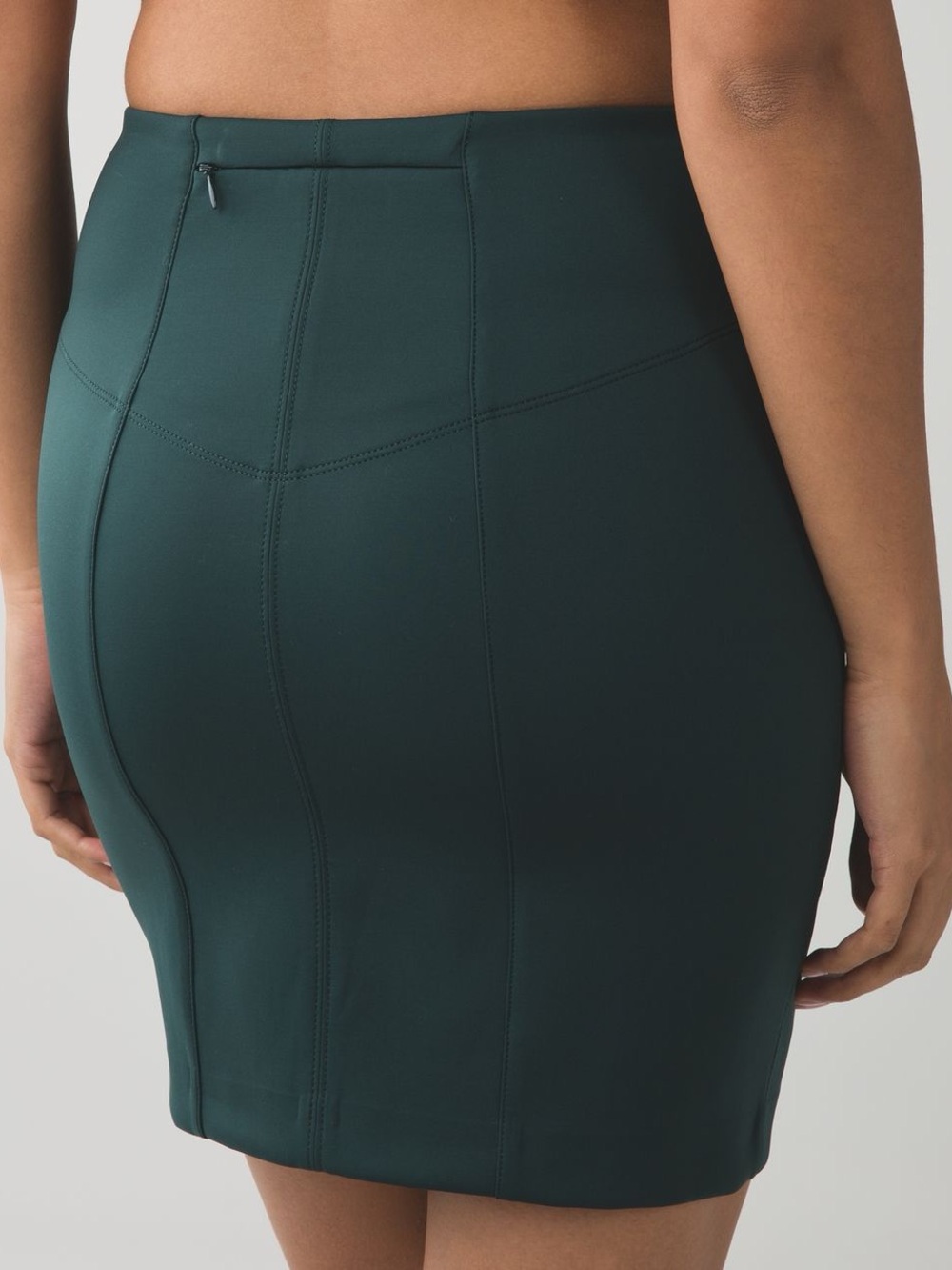 LULULEMON &go Cityfarer Skirt in Dark Fuel Forest Green Size 4 - Picture 4 of 9